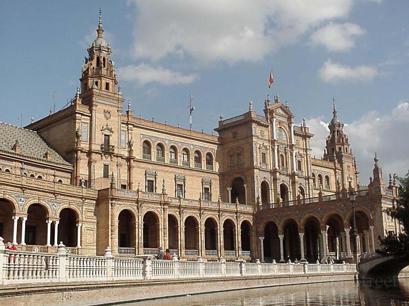 Plaza De Espana In Sevilla 3.jpg